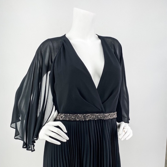 NWT Laundry by Shelli Segal Cape Chiffon Gown - Picture 11 of 15